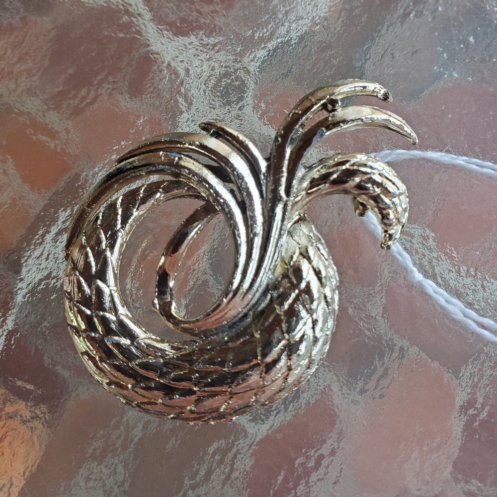 Vintage Silver Pin & Matching Clip-On Earrings